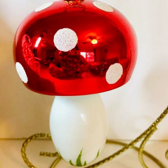 DOUBLE RED MUSHROOMS POLISH GLASS CHRISTMAS ORNAMENT WHITE POLKA DOTS